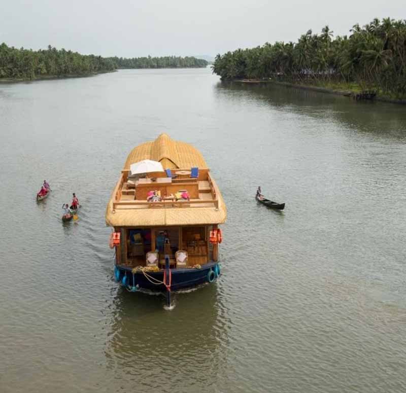 Luxury Houseboats in Nileshwar image